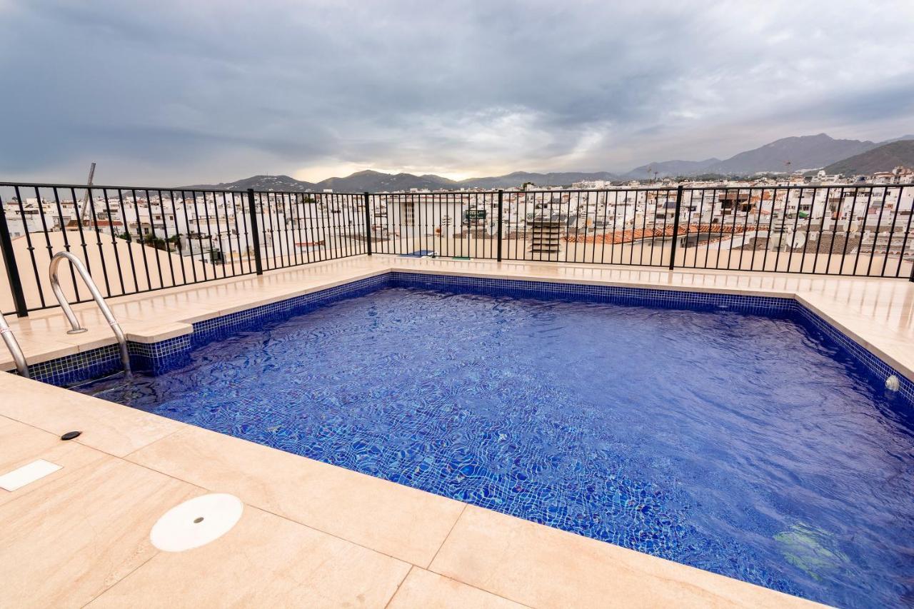 Appartamento Luxurious Carabeo 2000 1.3 Nerja Esterno foto
